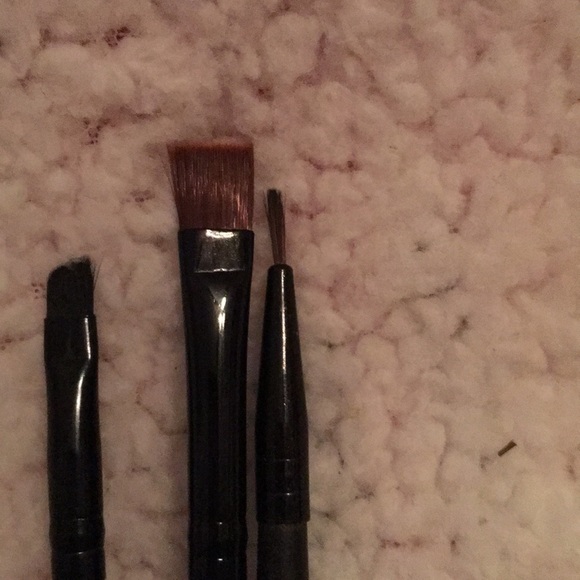 Makeup brushes BRAND NEW NEVER USED - Picture 4 of 4